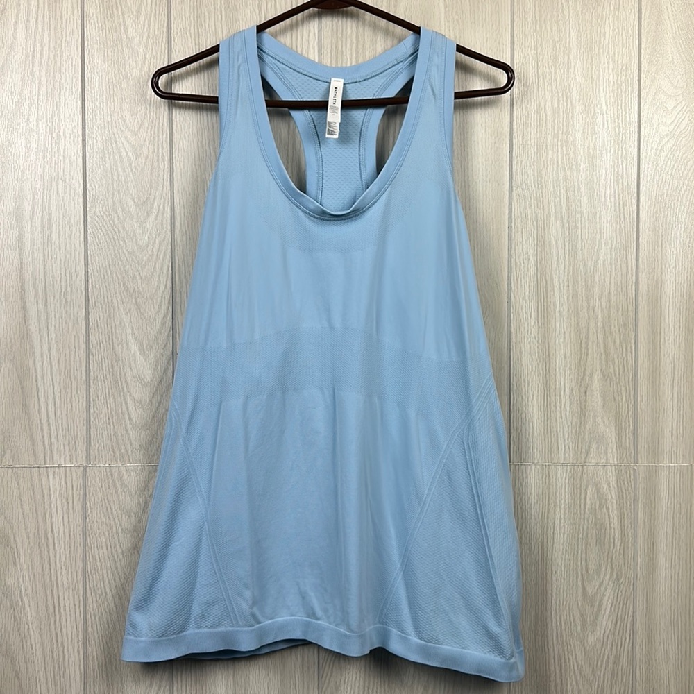 Athleta Women Light Blue Racerback Tanktop 2XL Plus Stretch Athletic Performance